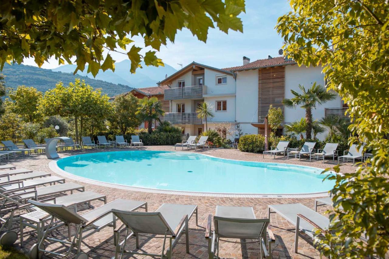 4 Limoni Apartment Resort Riva del Garda Extérieur photo